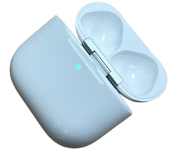 充電機能付きキャリングケース