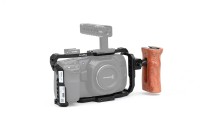 SmallRig  BMD PocketCinemaCamera4K 専用ケージ リグ + 木製ハンドル